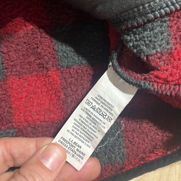 L.L bean buffalo check pull over size medium - Picture 5 of 5